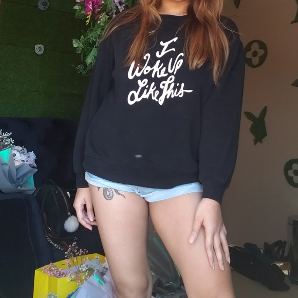 Black Crewneck Sweater Logo "I Woke Up Like This" - Picture 2 of 2